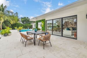 1516 Wagner Circle, Lake Clarke Shores, FL 33406 Sold 01/31/24