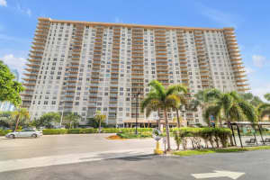 230 NE 174th Street 315, Sunny Isles Beach, FL 33160 Sold 10/25/24