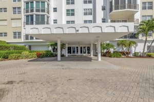 400 Seasage Drive 504, Delray Beach, FL 33483 Sold 02/23/24