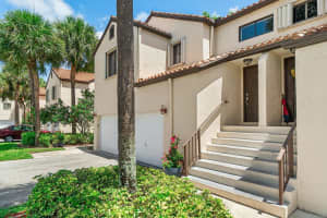 22 Via De Casas Sur 203, Boynton Beach, FL 33426 Sold 02/01/24
