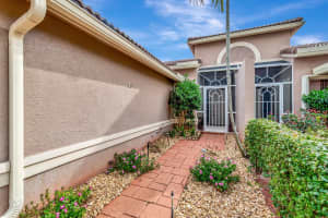 5702 Emerald Cay Terrace, Boynton Beach, FL 33437 Sold 02/09/24