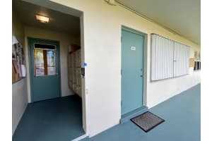 600 Horizons W 106, Boynton Beach, FL 33435 Sold 04/30/24