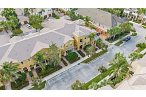 108 W West Pigeon Plum Drive 202, Jupiter, FL 33458 Sold 02/29/24