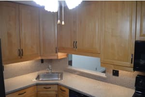 5280 Las Verdes Circle 123, Delray Beach, FL 33484 Sold 05/08/24