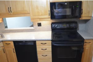 5280 Las Verdes Circle 123, Delray Beach, FL 33484 Sold 05/08/24