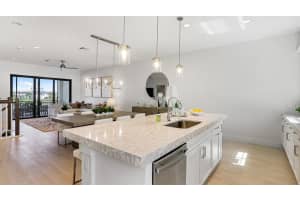 5285 Beckman Terrace, Palm Beach Gardens, FL 33418 Sold 05/21/24