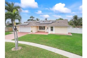 120 Parkwood Drive, Royal Palm Beach, FL 33411 Sold 02/29/24