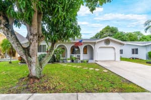71 SW 34th Avenue, Deerfield Beach, FL 33442 Sold 01/30/24
