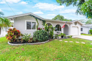 71 SW 34th Avenue, Deerfield Beach, FL 33442 Sold 01/30/24