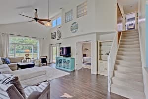 5165 Elpine Way, Riviera Beach, FL 33418 Sold 04/17/24