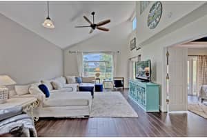 5165 Elpine Way, Riviera Beach, FL 33418 Sold 04/17/24