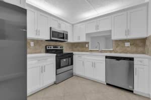 2800 Somerset Drive 101j, Lauderdale Lakes, FL 33311 Sold 02/28/24