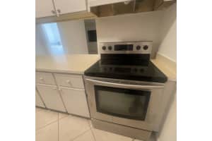 2802 Canalside Drive, Greenacres, FL 33463 Sold 03/19/24