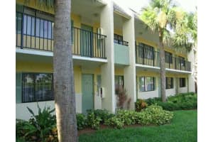 1804 Meadows Circle W, Boynton Beach, FL 33436 Sold 12/18/23