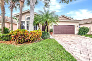 6865 Venidita Beach Drive, Delray Beach, FL 33446 Sold 05/09/24