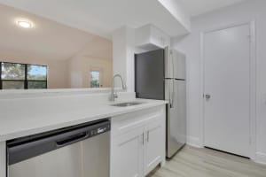 4341 W Mcnab Road 15, Pompano Beach, FL 33069 Sold 03/05/24