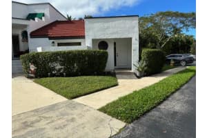 385 NW 36 Avenue, Deerfield Beach, FL 33442 Sold 03/08/24