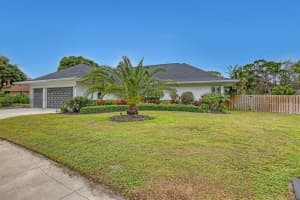 15 Shady Lane, Tequesta, FL 33469 Sold 05/15/24