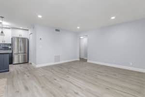 307 Knotty Pine Circle B-2, Greenacres, FL 33463 Sold 11/14/24