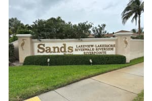3212 S Lakeview Circle 10104, Hutchinson Island, FL 34949 Sold 07/17/24