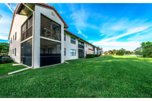 205 Lincoln Court, Deerfield Beach, FL 33442 Sold 05/02/24