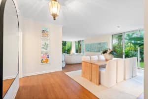 429 Australian Avenue 3, Palm Beach, FL 33480 Sold 03/14/25