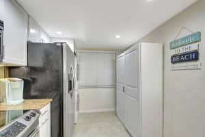 3581 S Ocean Boulevard 6b, South Palm Beach, FL 33480 Sold 03/14/24