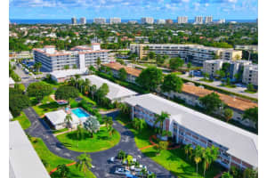 25 SE 13th Street B6, Boca Raton, FL 33432 Sold 03/27/24