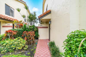 10279 N Circle Lake Drive 201, Boynton Beach, FL 33437 Sold 05/10/24
