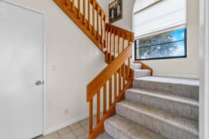 10279 N Circle Lake Drive 201, Boynton Beach, FL 33437 Sold 05/10/24