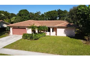 2533 NW 36th Street, Boca Raton, FL 33434 Sold 01/29/24