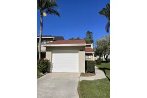 1685 SW Crossing Circle, Palm City, FL 34990 Sold 05/24/24