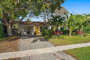 1111 Chickasaw Street, Jupiter, FL 33458 Sold 01/31/24