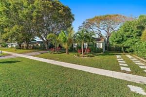 1111 Chickasaw Street, Jupiter, FL 33458 Sold 01/31/24