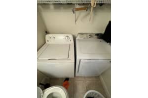 552 Green Springs Place, West Palm Beach, FL 33409 Sold 04/21/25