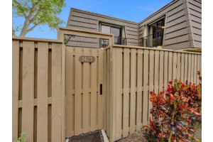 1423 14th Court, Palm Beach Gardens, FL 33410 Sold 02/06/24