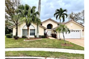 13745 Aldsworth Court, Wellington, FL 33414 Sold 04/15/24