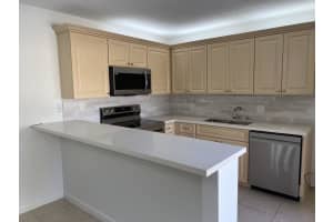 721 7th Court, Palm Beach Gardens, FL 33410 Sold 02/28/24