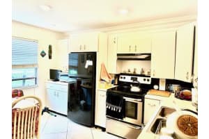 2081 Yarmouth E, Boca Raton, FL 33434 Sold 04/25/25