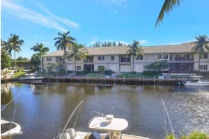 1 Royal Palm Way 2020, Boca Raton, FL 33432 Sold 04/25/24
