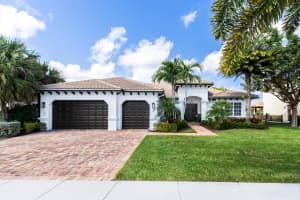 137 Casa Circle, Jupiter, FL 33458 Sold 02/26/24