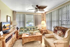 1105 Circle Terrace W A, Delray Beach, FL 33445 Sold 04/22/24