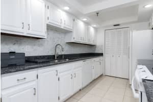 859 Jeffery Street 312, Boca Raton, FL 33487 Sold 12/31/23