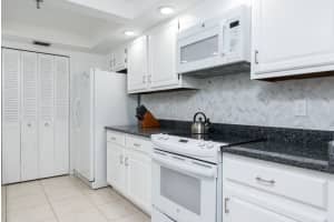 859 Jeffery Street 312, Boca Raton, FL 33487 Sold 12/31/23