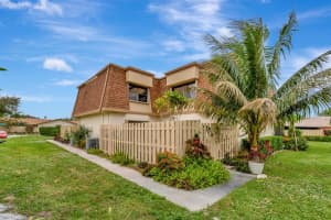 945 NW 29th Avenue D, Delray Beach, FL 33445 Sold 03/18/24
