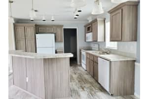 3205 NW 38th Avenue, Okeechobee, FL 34972 Sold 03/05/24