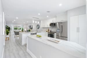 6885 Moonlit Drive, Delray Beach, FL 33446 Sold 07/12/24