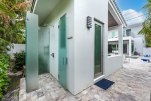 1220 NE 8th Avenue, Delray Beach, FL 33483 Sold 03/03/25