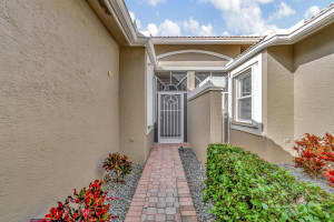 10604 Royal Caribbean Circle, Boynton Beach, FL 33437 Sold 03/28/24