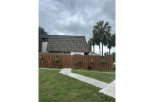 4068 Palm Bay Circle B, West Palm Beach, FL 33406 Sold 04/10/24